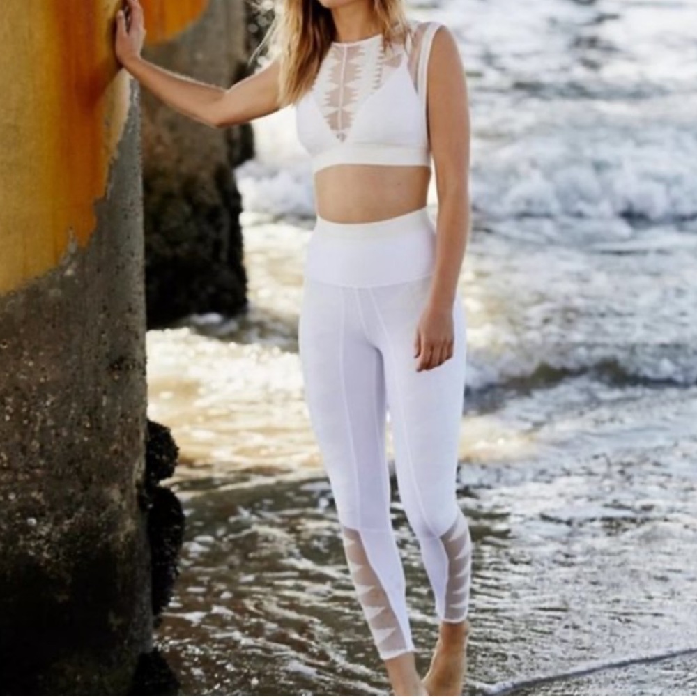 Free People Movement Leggings High Rise 7/8 Riptide Embroidery Mesh White Large